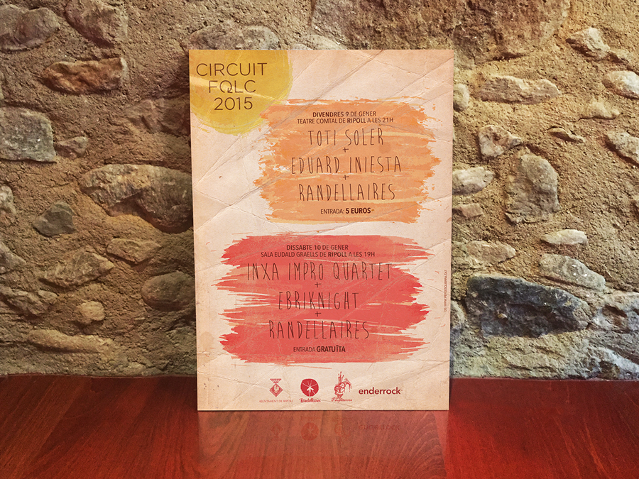 Free Vintage Flyer and Poster Mock-up