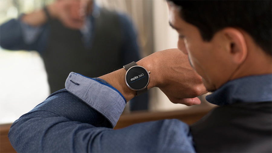Free 4 x Moto 360 Smart Watch Mockups