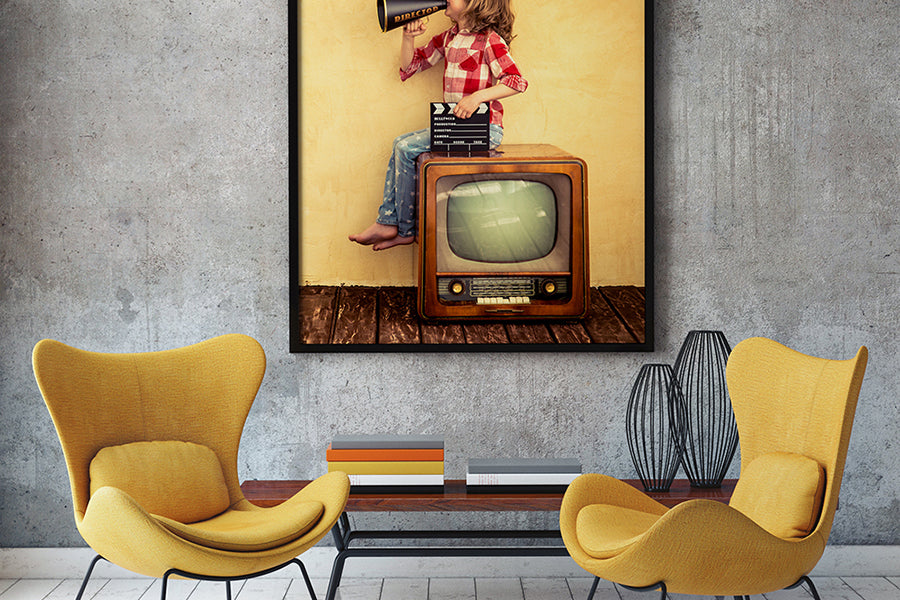 Free Elegant Poster or Frame Interior Mockup