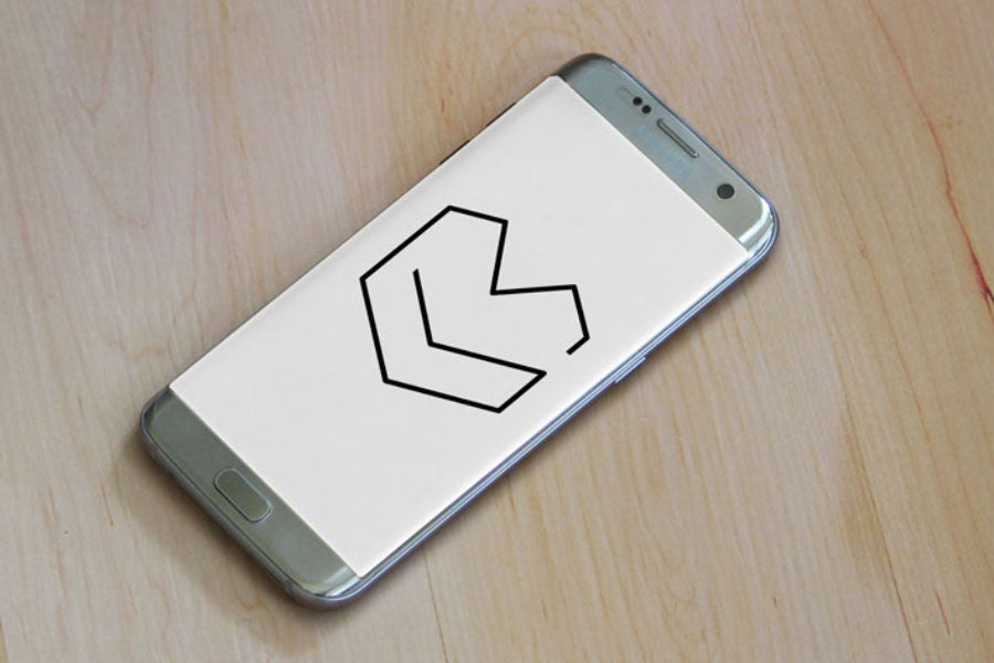 Free Silver Samsung S7 Edge Mockup