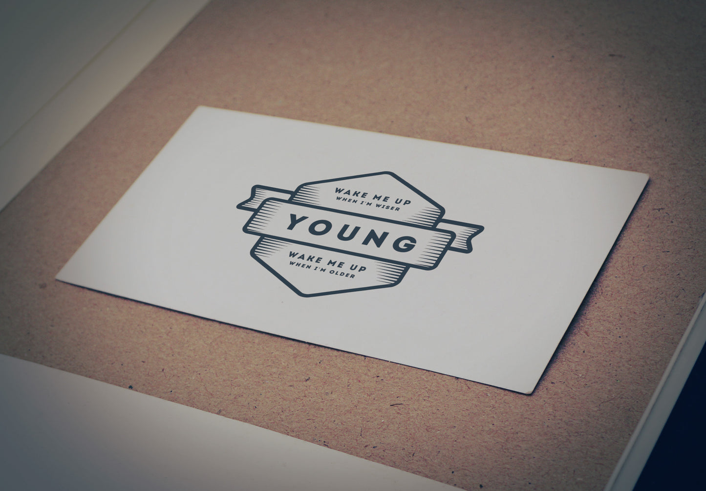 Free Vintage Logo MockUp PSD