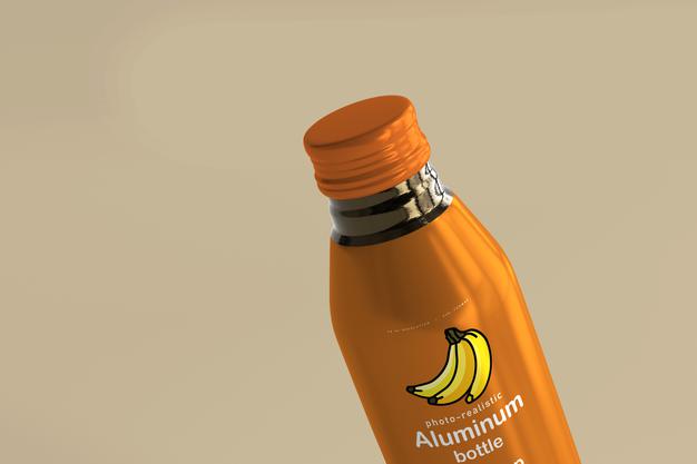 Free Aluminum Beverage Bottle Mockup Psd
