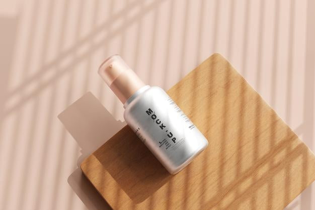 Free Aluminum Body Cosmetic Spray Bottle Mockup Psd
