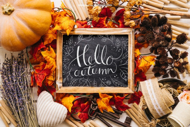Free Autumn Mockup With Slate Psd