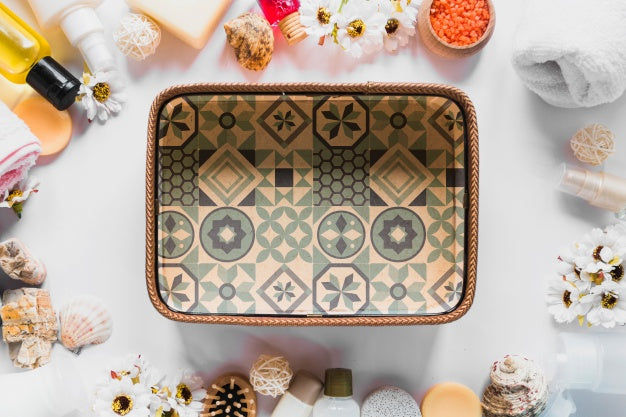 Free Basket Mockup With Spa Concept Psd