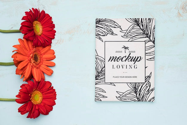 Free Beautiful Floral Concept Mock-Up Psd