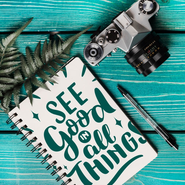 Free Beautiful Notebook Cover Mockup With Floral Decoration Psd