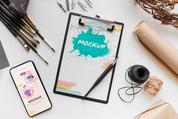 Free Clipboard With Brush Top View Psd