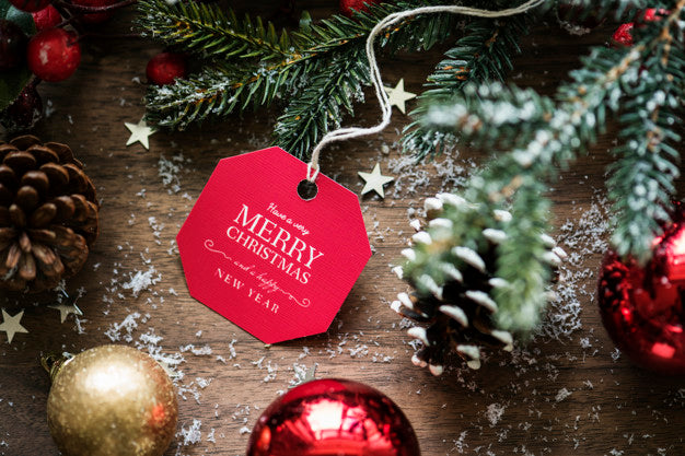 Free Closeup Of Christmas Wishing Card Tag Psd