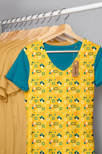 Free Colorful Shirt Concept Mock-Up Psd