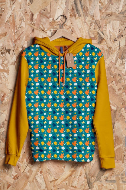 Free Colorful Shirt Concept Mock-Up Psd