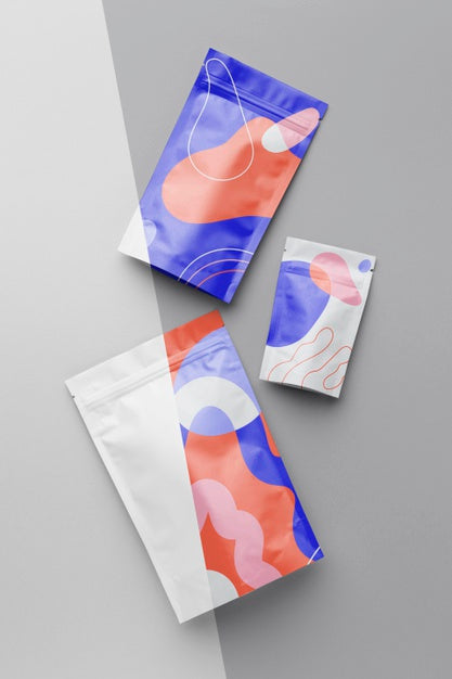 Free Composition Of Colorful Mock-Up Doypack Psd