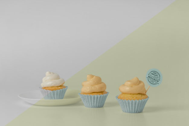 Free Delicious Cupcake Mockup Psd