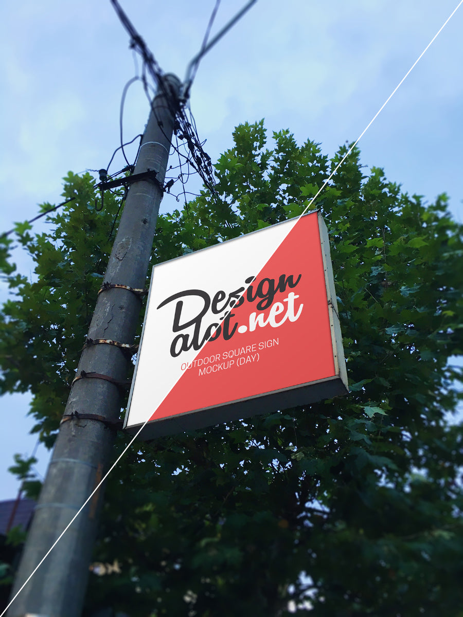 Free Rough Square Sign Realistic Mockup