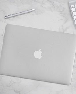 Free Download Macbook Mockup
