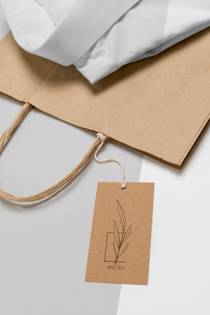 Free Eco-Friendly Price Tag And Paper Bag With Formal Shirt Mock-Up Psd