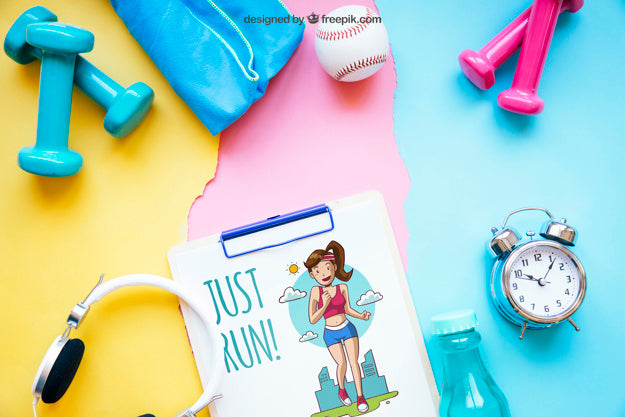 Free Fitness Mockup With Clipboard And Workout Elements Psd