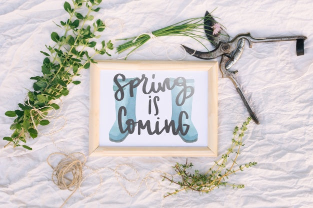 Free Floral Frame Composition For Spring Psd