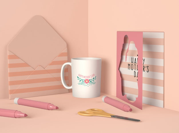 Free Front View Mother'S Day Assortment Psd