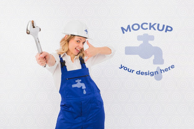 Free Front View Of Female Plumber In Uniform With Wrench Psd
