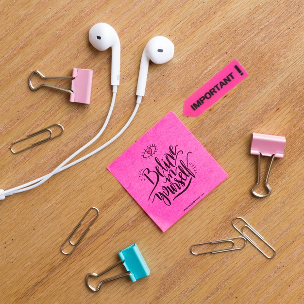 Free Inspirational Lettering Quote On Post It Psd