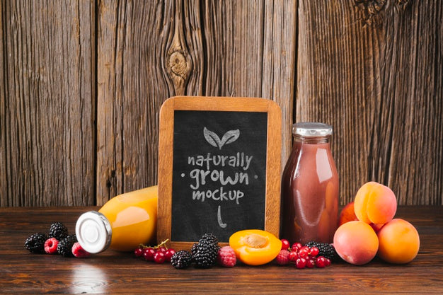 Free Juice And Smoothie Concept Mock-Up Psd