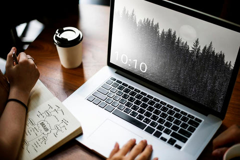 Free Laptop Screen Mockup, Editable Digital Device Psd