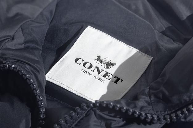 Free Logo Mockup Blue Jacket Label Psd