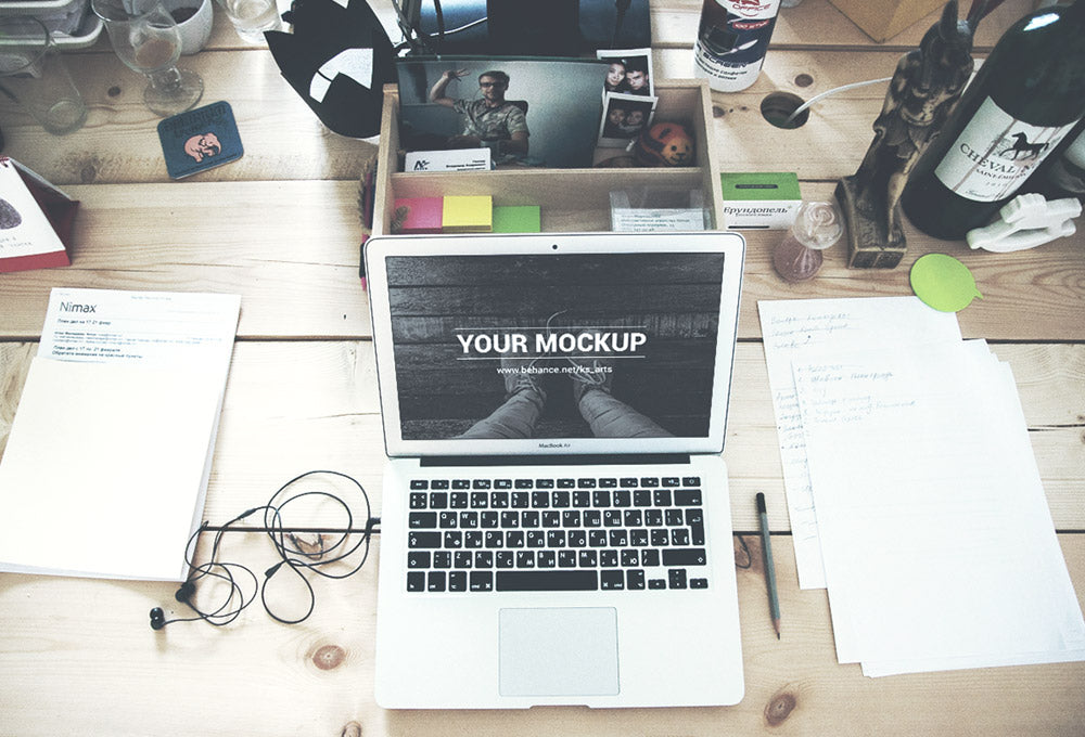 Free Macbook Air PSD Mockups