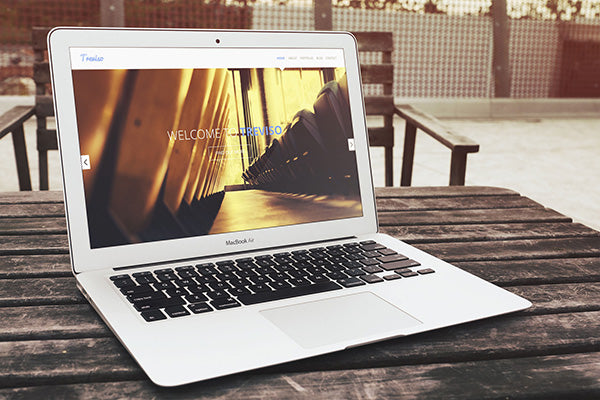 Free Macbook Air Psd Mockup