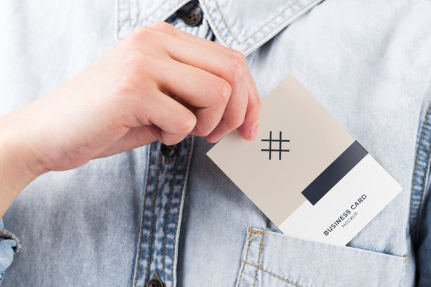 Free Minimalist Business Card Mockup Psd