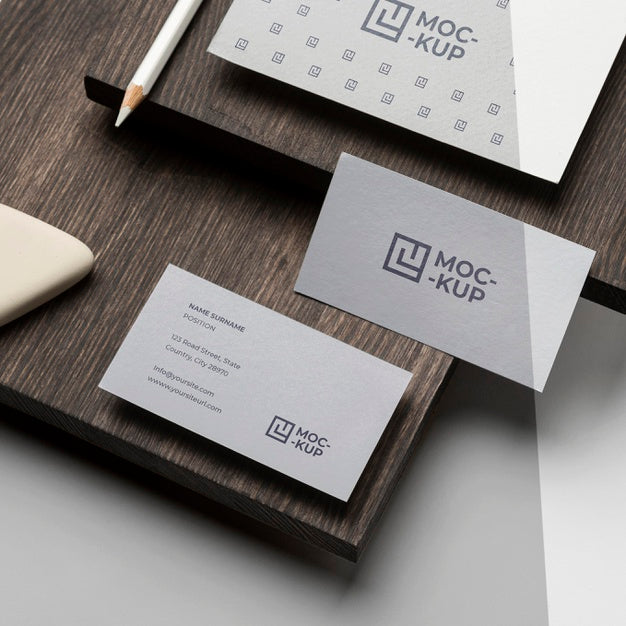 Free Mock-Up Stationery On Wood Composition Psd