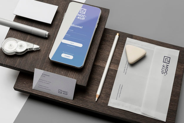 Free Mock-Up Stationery On Wood Composition Psd