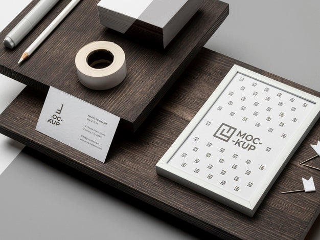 Free Mock-Up Stationery On Wood Composition Psd