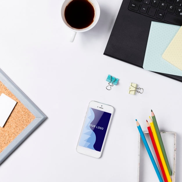 Free Mock-Up With Electronic Device For Work Psd