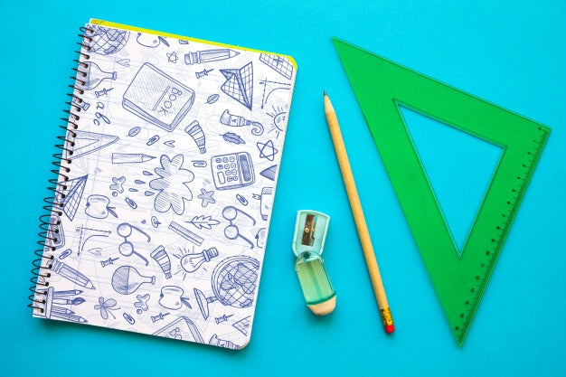 Free Notebook Mockup With Back To School Concept Psd