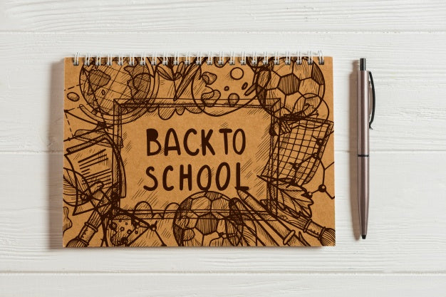 Free Notebook Mockup With Back To School Concept Psd