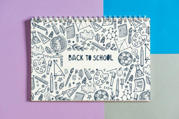 Free Notebook Mockup With Back To School Concept Psd