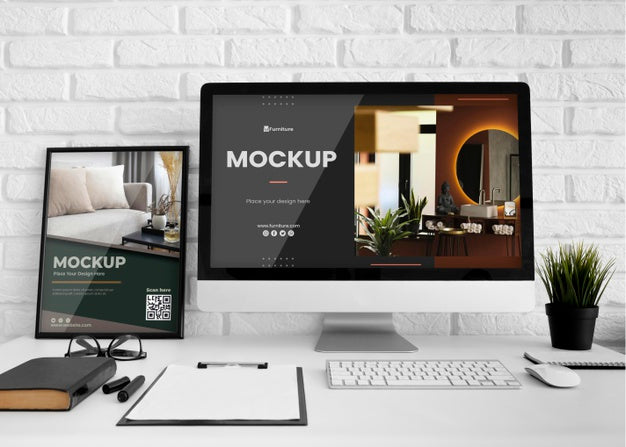 Free Office Desk With Computer Mock-Up Psd