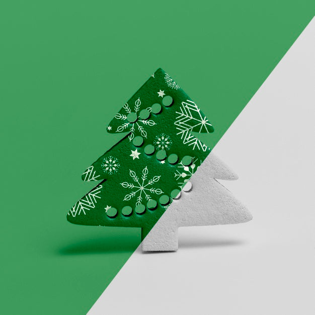 Free Ornamental Christmas Tree Mock-Up Psd