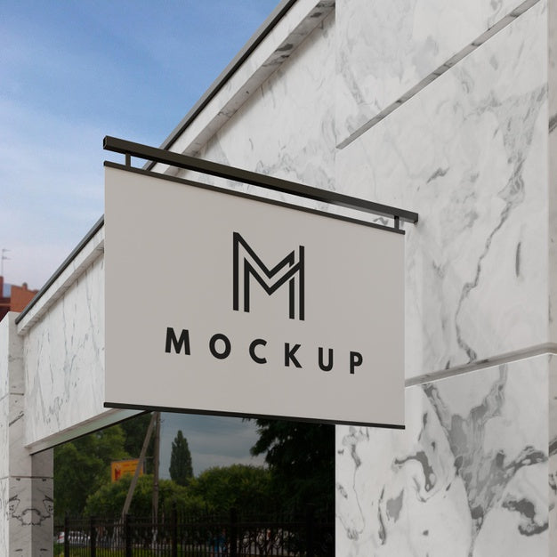 Free Outdoor Business Sign Mock-Up Psd