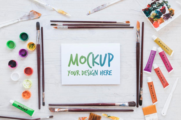 Free Paint Brushes Frame Mock-Up Psd