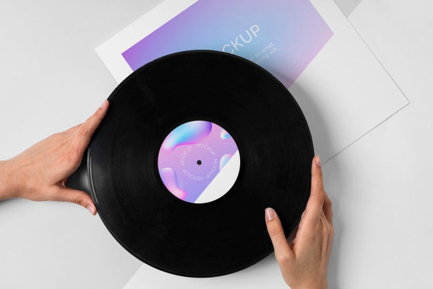 Free Retro Mock-Up Vinyl Disk Abstract Packaging Psd