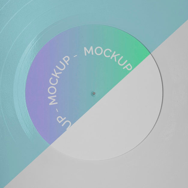 Free Retro Vinyl Disk With Abstract Packaging Mock-Up Psd