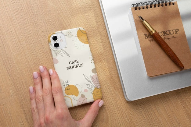 Free Screen And Cases Device Mockup Psd