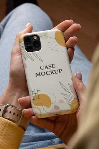 Free Screen And Cases Device Mockup Psd