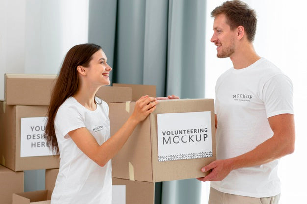 Free Side View Of Volunteers Handling Boxes Of Provisions Psd