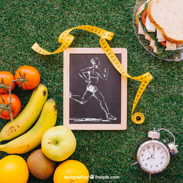 Free Sports Mockup With Slate On Grass Psd