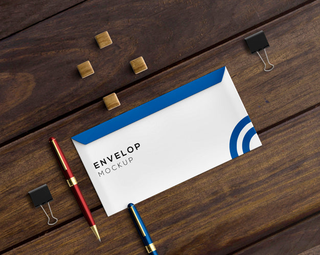 Free Stationery Concept With Envelope Mockup Psd