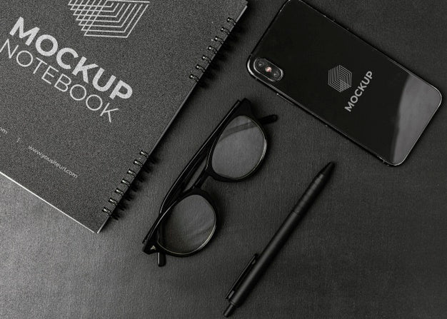 Free Stationery Mock-Up On Dark Concrete Psd